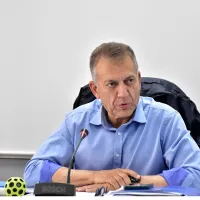 Γιάννης Βρούτσης