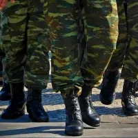 στρατός