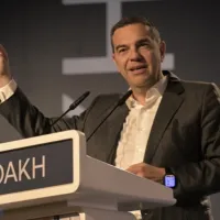 Ο Αλέξης Τσίπρας προετοιμάζει το επιτελείο στο νέο κόμμα ενόψει εκλογών