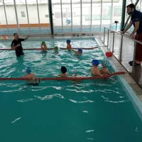 Υπουργείο Παιδείας: Δωρεά 5.000 σετ κολύμβησης σε μαθητές Γ΄ και Δ΄ Δημοτικού