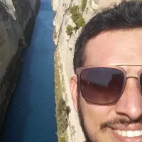 Ο 37χρονος διευθυντής του σχολείου στον Φενεό που σκοτώθηκε στο τροχαίο