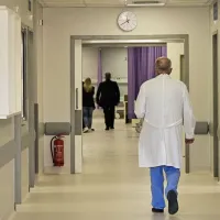 «Αττικόν»: Πάνω από 50 ύποπτα κρούσματα νοροϊού – Τι απαντά το νοσοκομείο