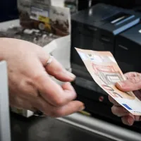 Έρχεται διπλή πληρωμή εξπρές έως 1600 ευρώ σε χιλιάδες οικογένειες με παιδιά