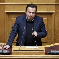 Στέφανος Παραστατίδης