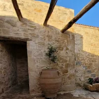 Λιθόδμητο σπίτι, κατασκευή από πέτρα