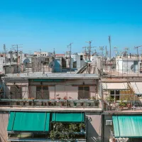 Σπίτια, ακίνητα στην Αθήνα