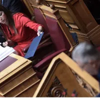 Ζαχαράκη βουλή