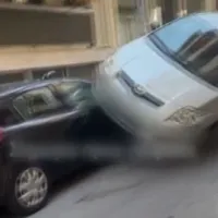 Παρκάρισμα πάνω σε αυτοκίνητο