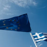 Η σημαία της Ευρωπαικής Ένωσης και της Ελλάδας