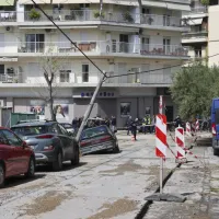 Σαφείς οδηγίες προκειμένου να σταματήσει το «αλαλούμ» με τις πολλαπλές εγκαταστάσεις οπτικών ινών στις πολυκατοικίες της χώρας, ζητούν οι ιδιοκτήτες ακινήτων