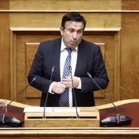 Στέφανος Παραστατίδης