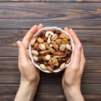 nuts2
