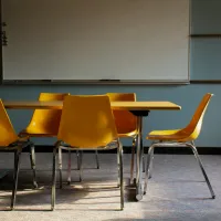 Θρανία σε ιδιωτικό σχολείο
