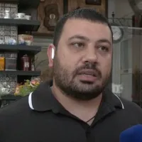 Συγκινεί φούρναρης που δίνει δωρεάν γεύματα σε μαθητές