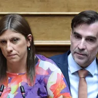 Ο βουλευτής Μιχάλης Χουρδάκης και η πρόεδρος της Πλεύσης Ελευθερίας Ζωή Κωνσταντοπούλου