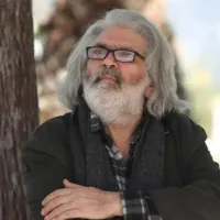 Θάνος Λαμπρόπουλος