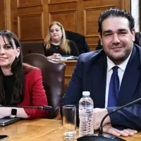Ο υπουργός Εσωτερικών Θεόδωρος Λιβάνιος και η Βιβή Χαραλαμπογιάννη