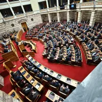 Συνεδρίαση της Ολομέλειας στη Βουλή