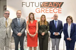 Παπαστράτος
