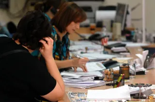 Γιατί 4 στους 10 δημοσίους υπαλλήλους στο Δημόσιο χρησιμοποιούν κρυφά Τεχνητή Νοημοσύνη