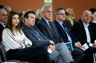 Η υπουργός Παιδείας Σοφία Ζαχαράκη και ο Μιχάλης Χρυσοχοίδης 