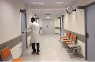 Γιατρός σε νοσοκομείο