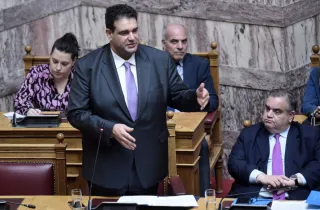 Ο υπουργός Εσωτερικών Θεόδωρος Λιβάνιος στη Βουλή