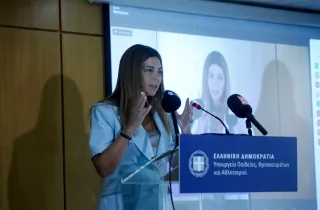 Ανακοίνωση αποτελεσμάτων έρευνας PISA 2025- Σοφία Ζαχαράκη: Συνεχίζουμε την ενίσχυση των επιδόσεων των μαθητών/τριων με σχέδιο