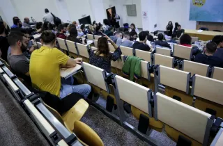 Φοιτητές σε αμφιθέτρο ΤΕΙ
