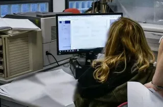 Δημόσιοι υπάλληλοι στο Δημόσιο