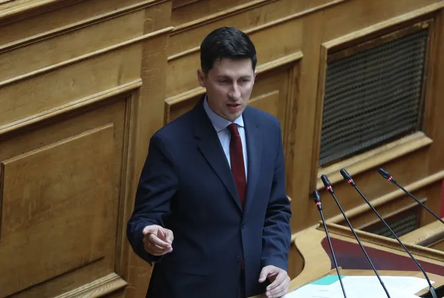 Ο κυβερνητικός εκπρόσωπος του ΠΑΣΟΚ Παύλος Χρηστίδης