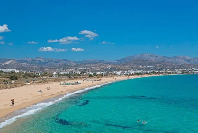 Παραλία Αγίας Άννας στη Νάξο