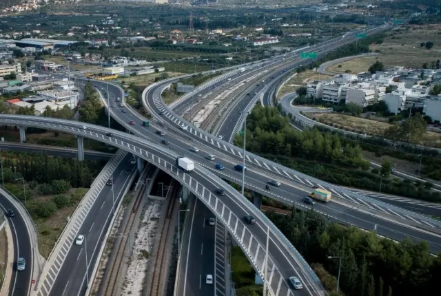 Ο κόμβος Μεταμόρφωσης στην Αττική Οδό