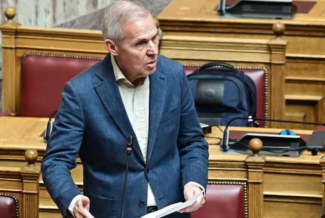 Ο υφυπουργός Εθνικής Άμυνας Θανάσης Δαβάκης