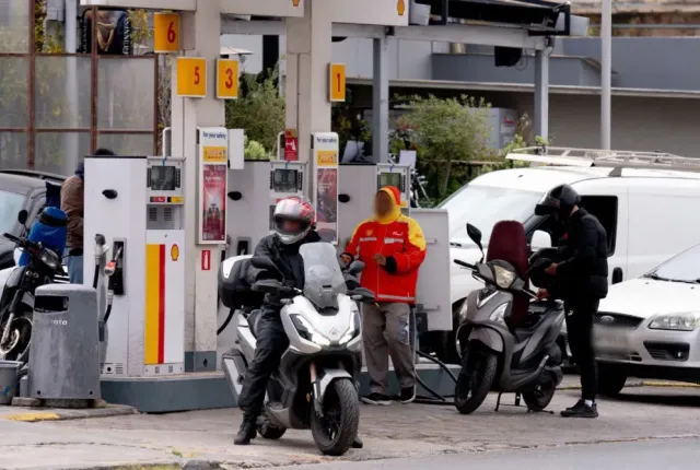 Διαρροή αερίου σε βενζινάδικο στον Πειραιά
