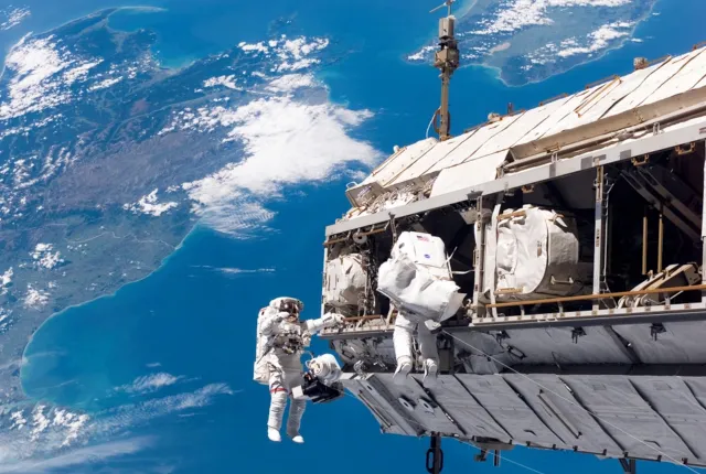 Διεθνής Διαστημικός Σταθμός (ISS)