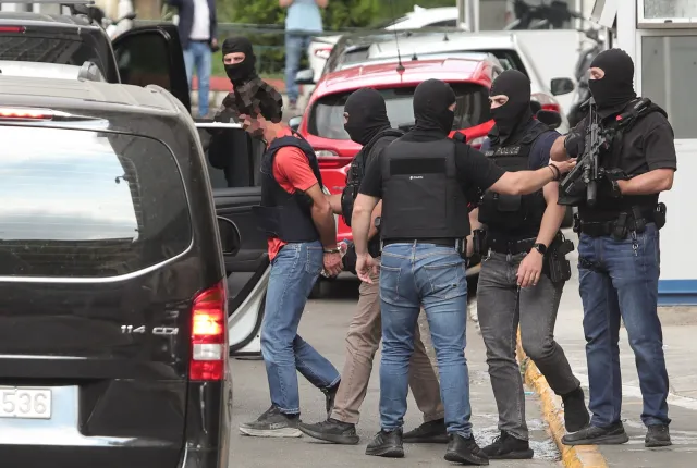 Σύλληψη δύο ατόμων για την υπόθεση με την τράπεζα Marfin