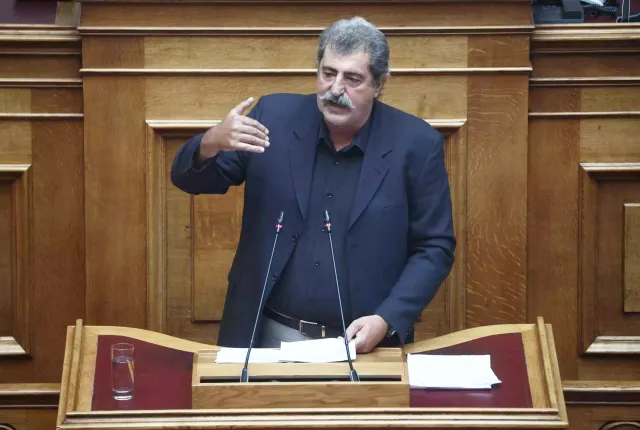 Ο Παύλος Πολάκης στη Βουλή