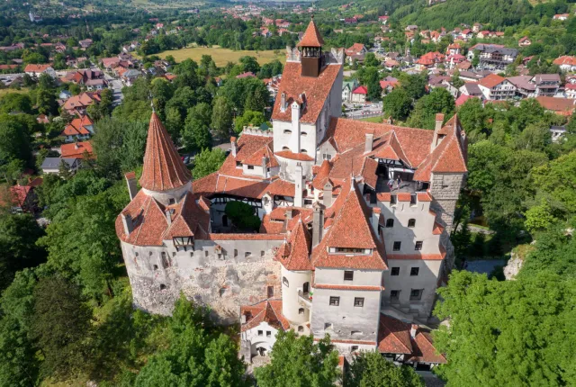 the bran castle in romania