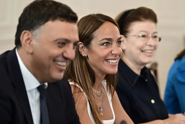 υπουργικό_Συμβ
