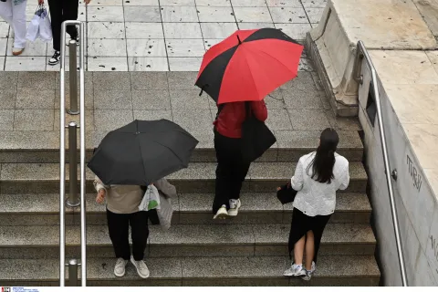 Καιρός Τι ώρα θα «χτυπήσουν» δυνατές καταιγίδες την Αθήνα.jpg
