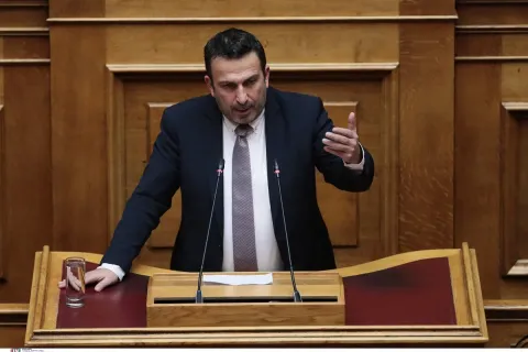 Στέφανος Παραστατίδης