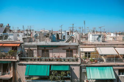 Σπίτια, ακίνητα στην Αθήνα