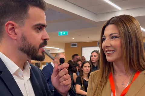 Η Υπουργός Παιδείας Σοφία Ζαχαράκη σε συνέντευξη και δηλώσεις σε δημοσιογράφο του alfavita.gr στο περιθώριο εκδήλωσης