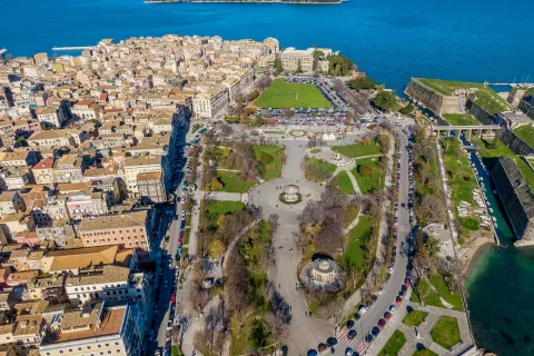 πλατεια