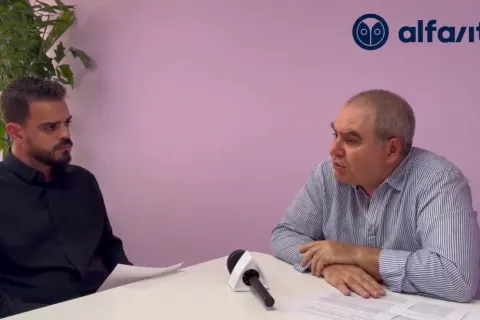 Ο Κώστας Θεριανός μιλάει στο Vidcast του alfavita.gr για τα ζητήματα της εκπαίδευσης.