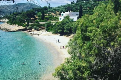 ερωτοσπηλιά