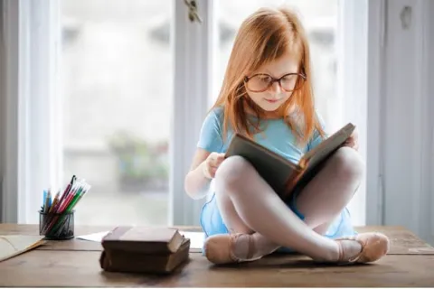 kids reading