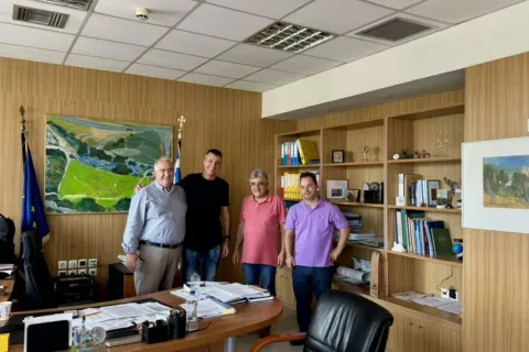 Συνάντηση της ΠΟΣΕΕΠΕΑ με τον Γιάννη Παπαδομαρκάκη