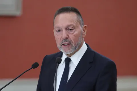 Ο διοικητήτης της ΤτΕ Γιάννης Στουρνάρας